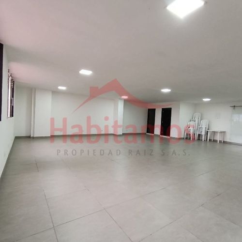 Local en arriendo en Suramericana, Medellín, 100 m² · foto 3 de 5