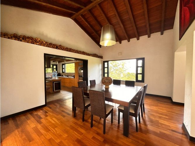 Casa de 4 alcobas en venta en La Tablaza, La Estrella, 650 m² · foto 9 de 22