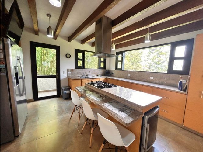 Casa de 4 alcobas en venta en La Tablaza, La Estrella, 650 m² · foto 12 de 22
