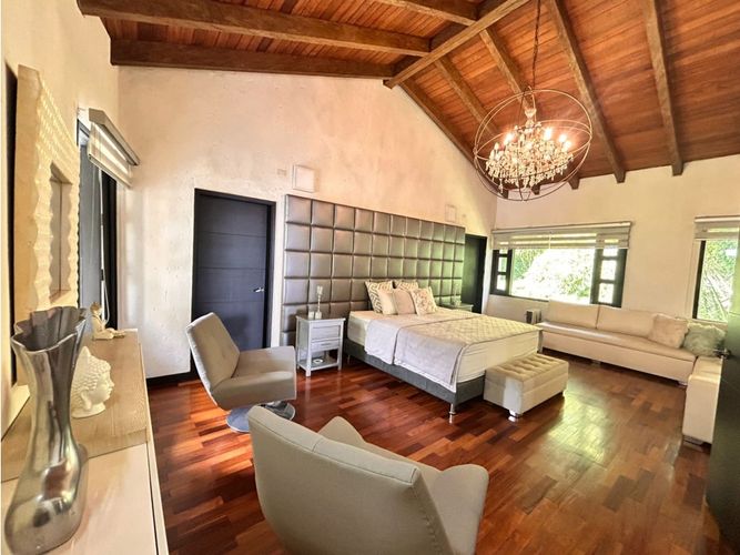 Casa de 4 alcobas en venta en La Tablaza, La Estrella, 650 m² · foto 14 de 22