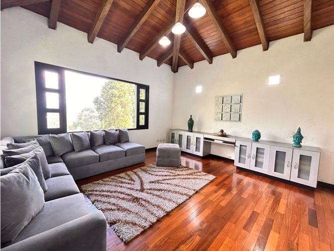 Casa de 4 alcobas en venta en La Tablaza, La Estrella, 650 m² · foto 17 de 22