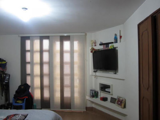 Casa en venta en Alhambra, Bogotá · foto 3 de 18