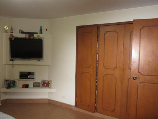 Casa en venta en Alhambra, Bogotá · foto 4 de 18
