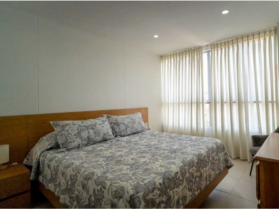 Apartamento en venta en Zona Centro, Envigado · foto 12 de 13