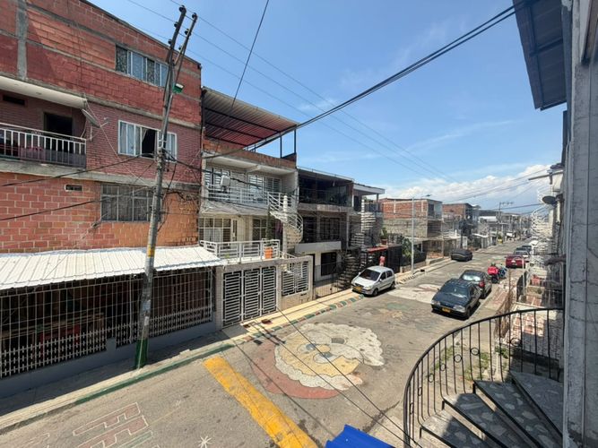 Local en arriendo en Asturias, Cali, 131 m² · foto 9 de 17