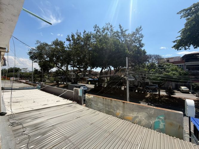 Local en arriendo en Asturias, Cali, 131 m² · foto 16 de 17