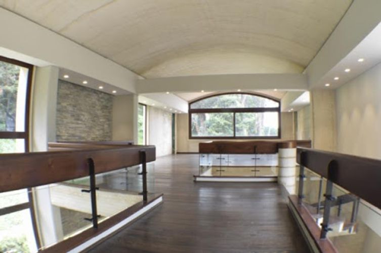 Casa de 4 alcobas en venta en Chicó Reservado, Bogotá · foto 10 de 14