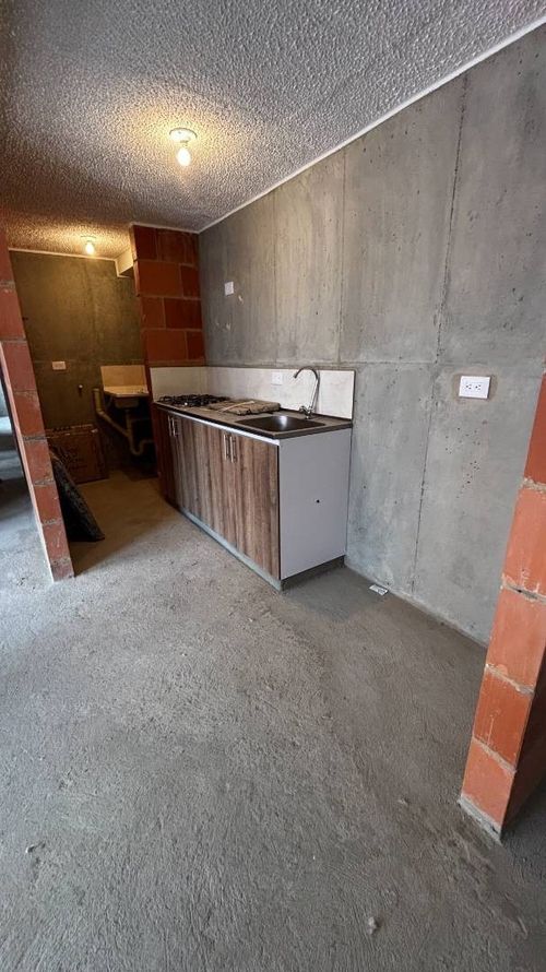 Apartamento de 3 alcobas en venta en La Prosperidad, Madrid, 57 m² · foto 6 de 24
