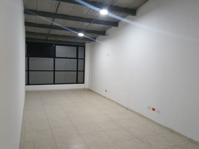 Local en arriendo en Linconl, Soacha, 200 m² · foto 5 de 10