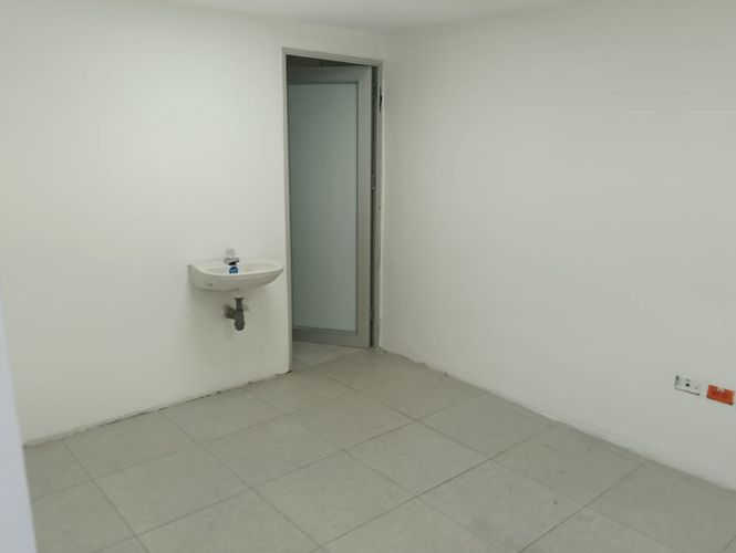 Local en arriendo en Linconl, Soacha, 135 m² · foto 8 de 11