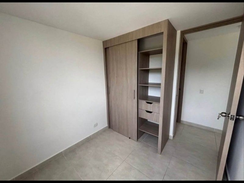 Apartamento en arriendo en La Inmaculada, La Estrella · foto 3 de 6