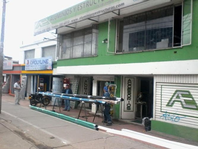 Casa de 5 alcobas en venta en Los Alcazares, Bogotá, 627 m² · foto 8 de 11