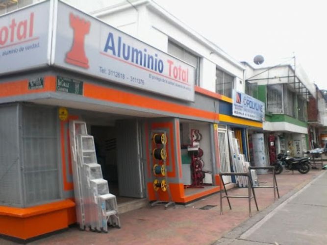 Casa de 5 alcobas en venta en Los Alcazares, Bogotá, 627 m² · foto 11 de 11
