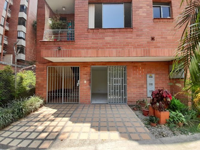 Local en arriendo en Otraparte, Envigado, 25 m² · foto 6 de 8