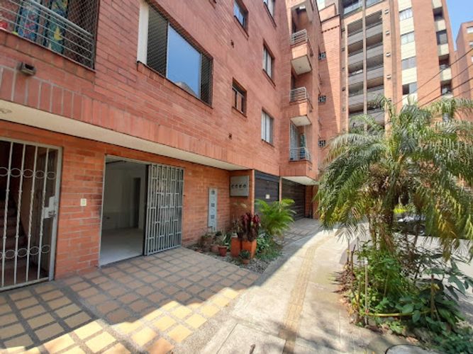 Local en arriendo en Otraparte, Envigado, 25 m² · foto 7 de 8