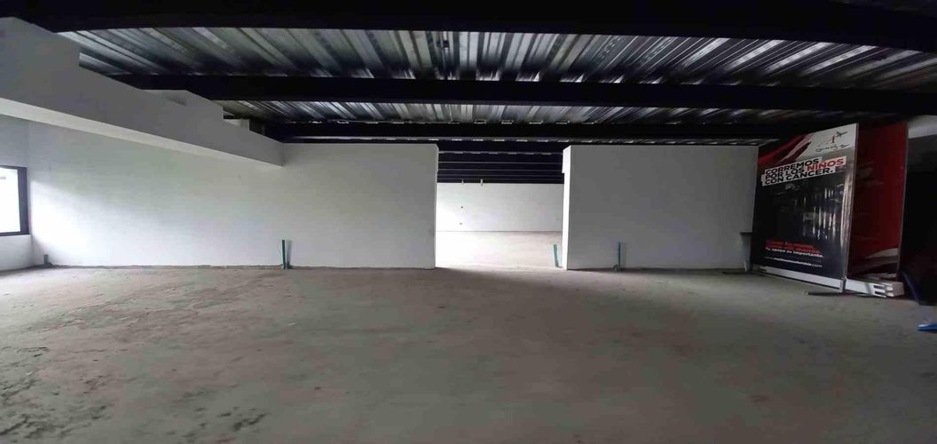 Local en arriendo en El Campin, Manizales, 233 m² · foto 5 de 24