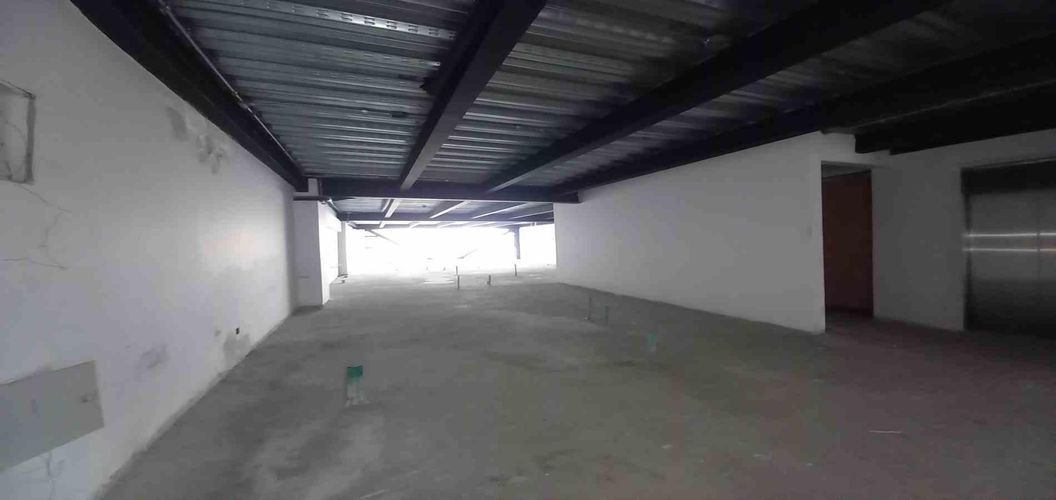 Local en arriendo en El Campin, Manizales, 233 m² · foto 18 de 24