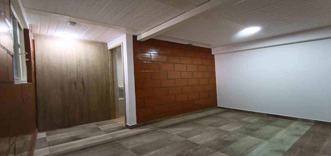 Local en venta en El Bosque, Manizales, 72 m² · foto 2 de 20