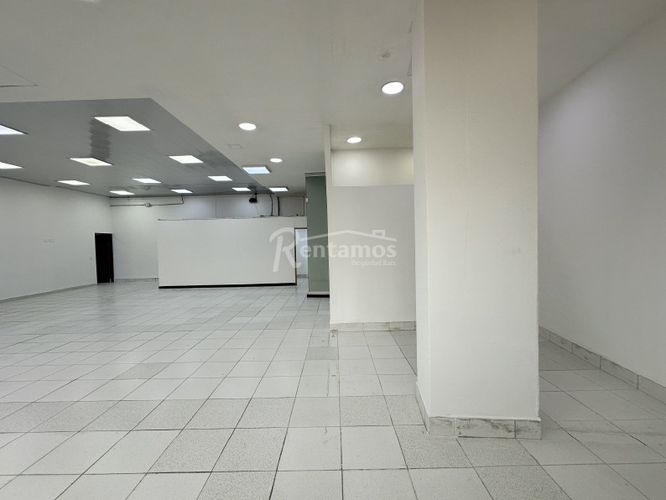 Local en arriendo en La Candelaria, Medellín, 233 m² · foto 12 de 20