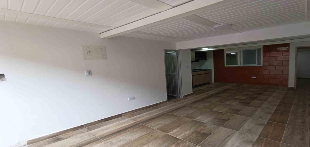 Local en venta en El Bosque, Manizales, 72 m² · foto 8 de 20