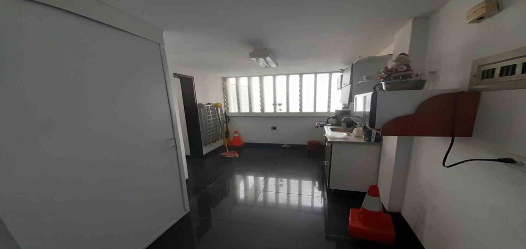 Local en venta en Avenida Santander, Manizales, 140 m² · foto 24 de 24