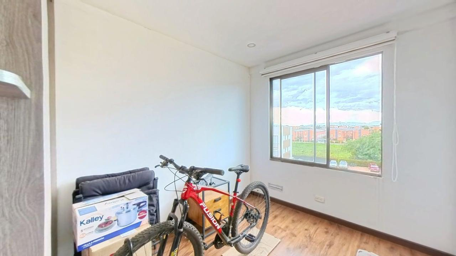 Apartamento de 3 alcobas en venta en Hato Sector I, Funza, 78 m² · foto 24 de 24