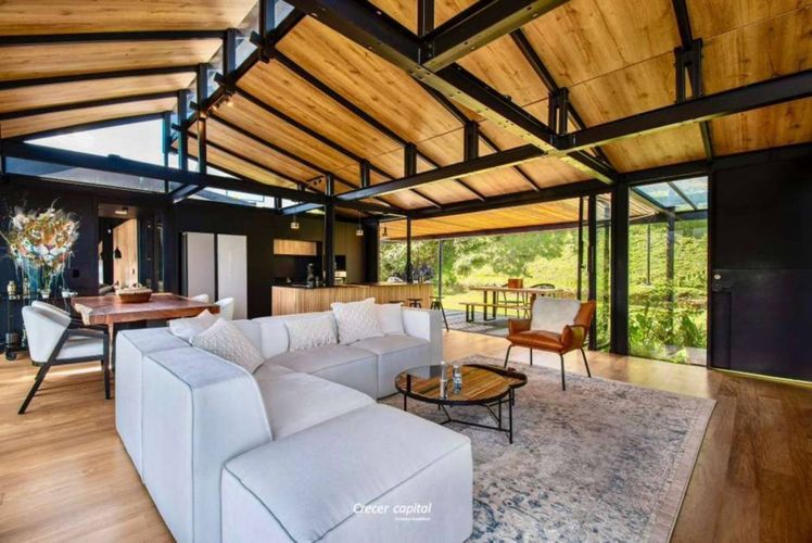 Casa de 3 alcobas en venta en Las Palmas, Envigado, 165 m² · foto 4 de 11