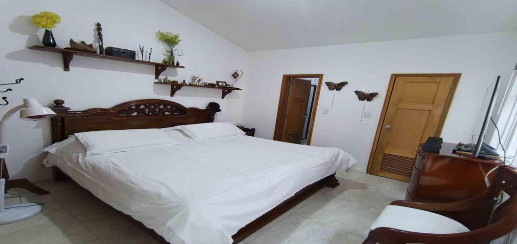 Casa de 5 alcobas en arriendo en Belen, Manizales, 252 m² · foto 14 de 24