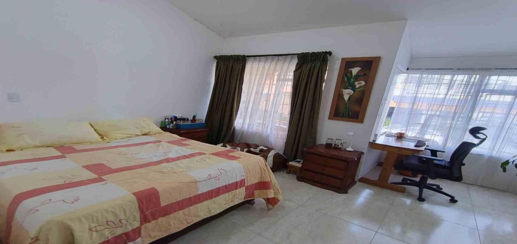 Casa de 5 alcobas en arriendo en Belen, Manizales, 252 m² · foto 19 de 24