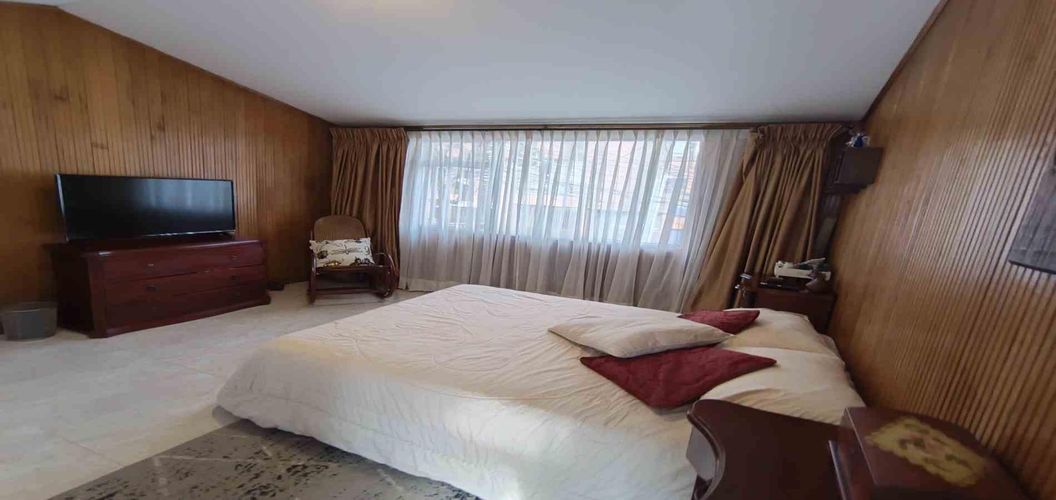Casa de 5 alcobas en arriendo en Belen, Manizales, 252 m² · foto 21 de 24
