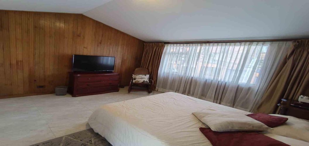 Casa de 5 alcobas en arriendo en Belen, Manizales, 252 m² · foto 22 de 24