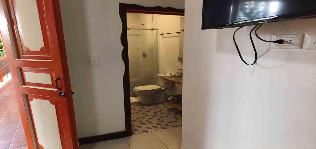 Edificio en venta en El Caimo, Armenia, 650 m² · foto 2 de 24