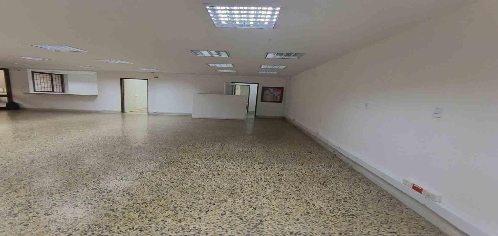 Retail space for rent in El centro, Manizales