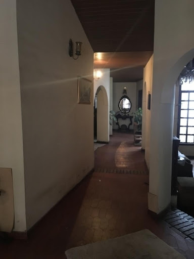 Casa en venta en Santa Barbara, Bogotá · foto 4 de 5