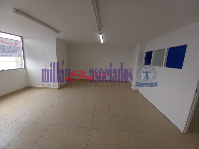 Oficina en arriendo en El Centro, Manizales, 42 m² · foto 13 de 24