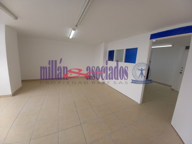 Oficina en arriendo en El Centro, Manizales, 42 m² · foto 14 de 24