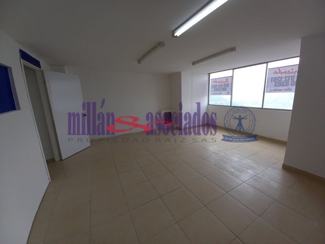 Oficina en arriendo en El Centro, Manizales, 42 m² · foto 22 de 24