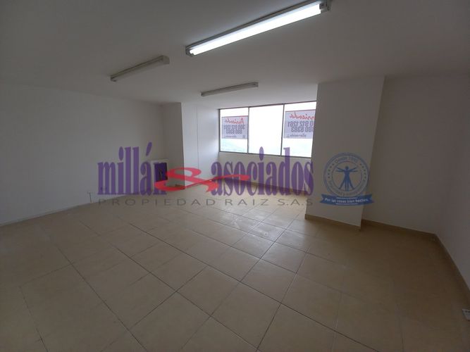 Oficina en arriendo en El Centro, Manizales, 42 m² · foto 23 de 24