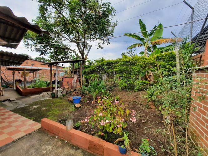 Finca en venta en San Jose Sur, Pereira, 985 m² · foto 11 de 17