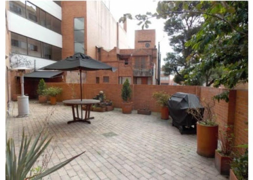 Apartamento en venta en Los Rosales, Bogotá · foto 8 de 10