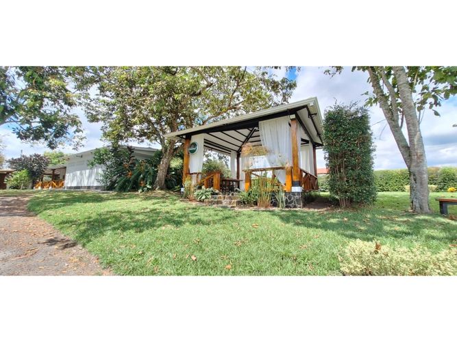 Finca en venta en Hojas Anchas, Armenia, 357 m² · foto 16 de 24