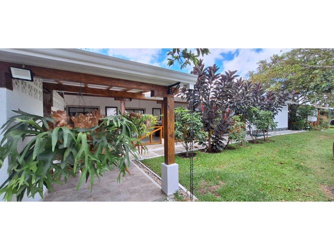 Finca en venta en Hojas Anchas, Armenia, 357 m² · foto 17 de 24