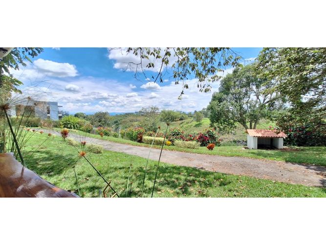 Finca en venta en Hojas Anchas, Armenia, 357 m² · foto 19 de 24