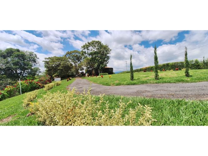 Finca en venta en Hojas Anchas, Armenia, 357 m² · foto 22 de 24
