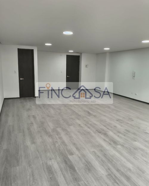 Oficina en arriendo en Centro, Cajicá, 55 m² · foto 2 de 13