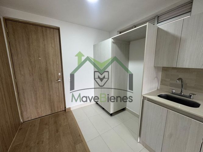 Apartaestudio en arriendo en Aves Maria, Sabaneta, 51 m² · foto 3 de 15