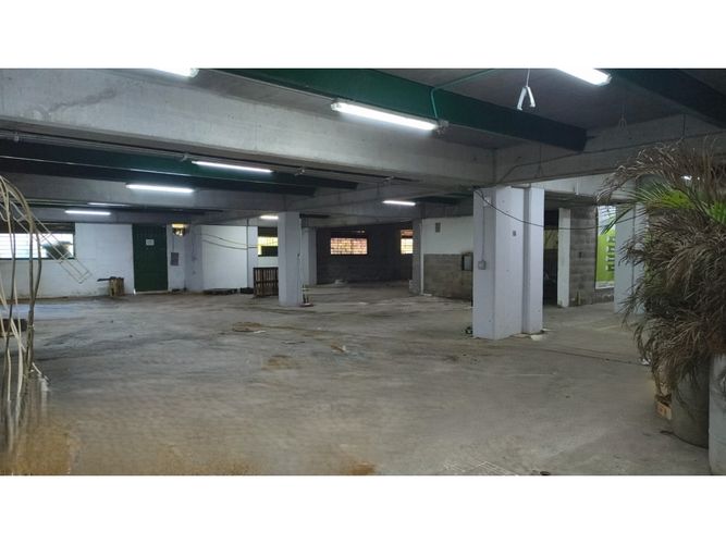 Bodega en arriendo en El Mojon, Copacabana, 1230 m² · foto 4 de 6