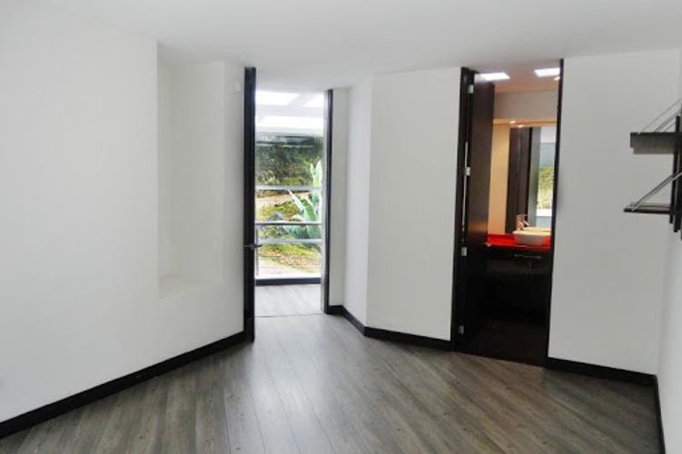Casa de 4 alcobas en venta en Torca, Bogotá, 525 m² · foto 9 de 20