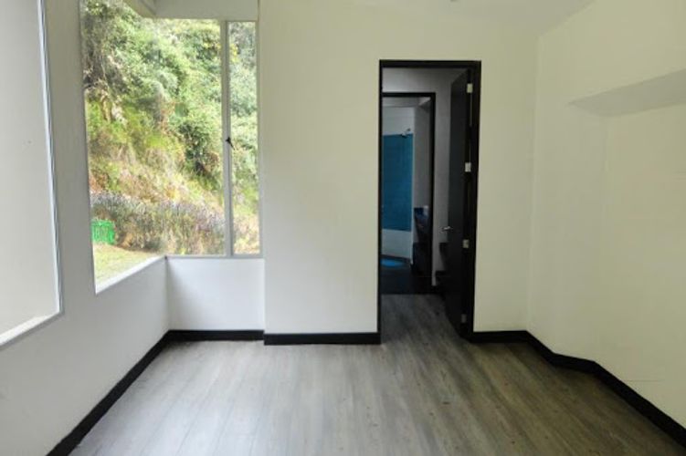 Casa de 4 alcobas en venta en Torca, Bogotá, 525 m² · foto 13 de 20