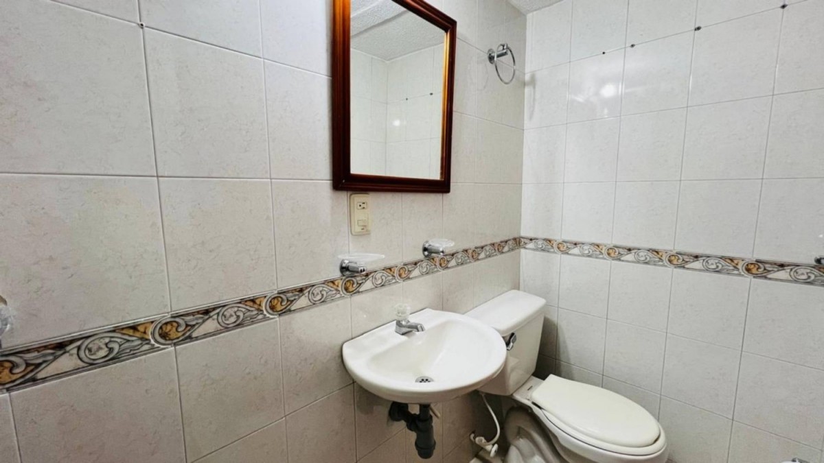Casa en venta en Plaza Imperial Centro Comercial, Bogotá · foto 13 de 24